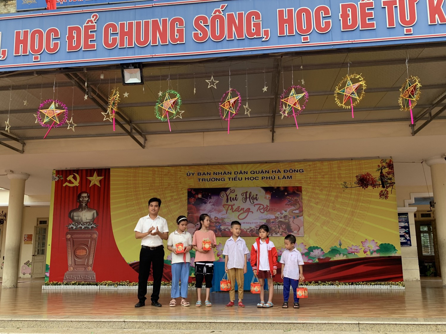 ẢNh trung thu 2022 -2023